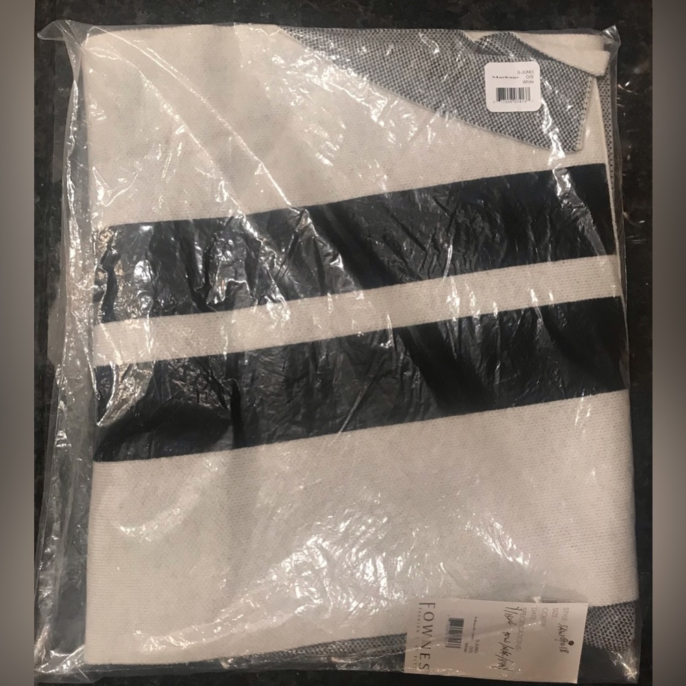 Mackage Juno scarf